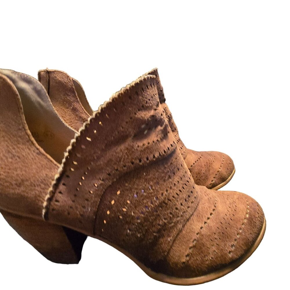 Hot Rated brand western Womens Brown Suede Ankle Boots‎ Size 7.5